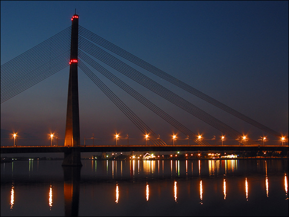 Достопримечательности Риги - Вантовый мост